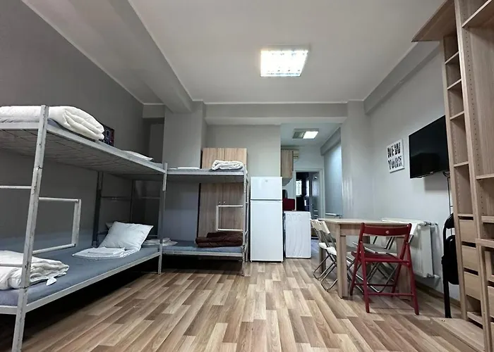 Heights Unirii Free Parking Zone 布加勒斯特